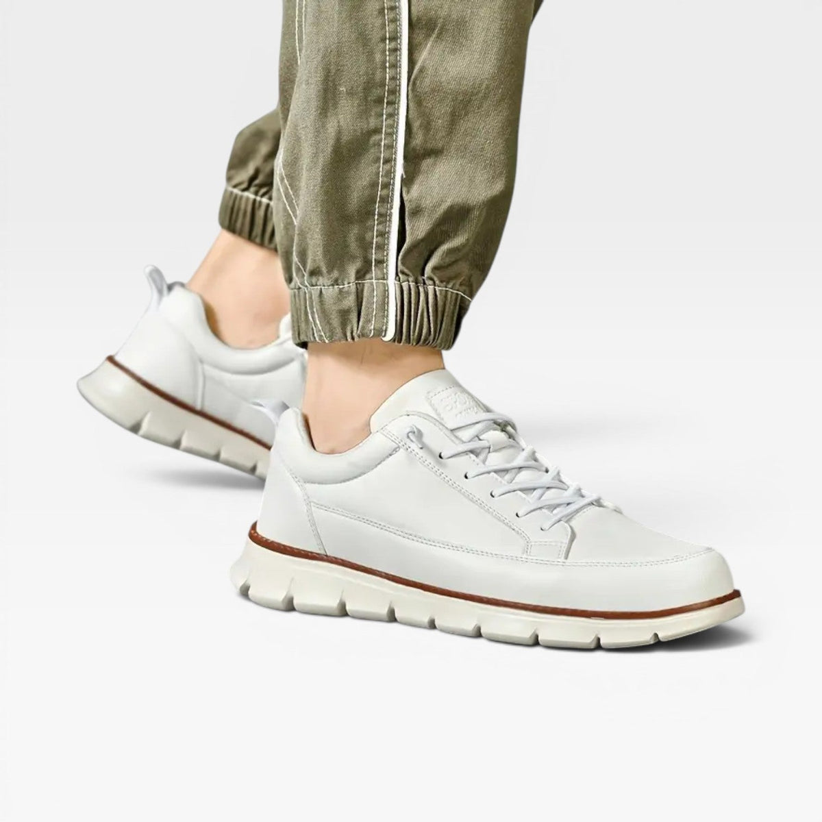 Men's Casual Leather Trainers – Lace Up Cushioned Everyday Sneakers