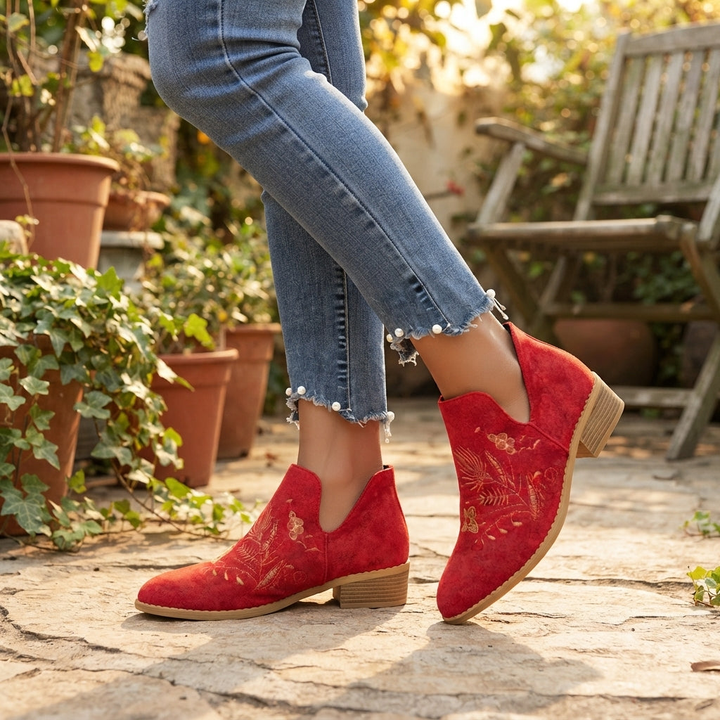 Women's Graceful Pointed Toe Heeled Ankle Boots