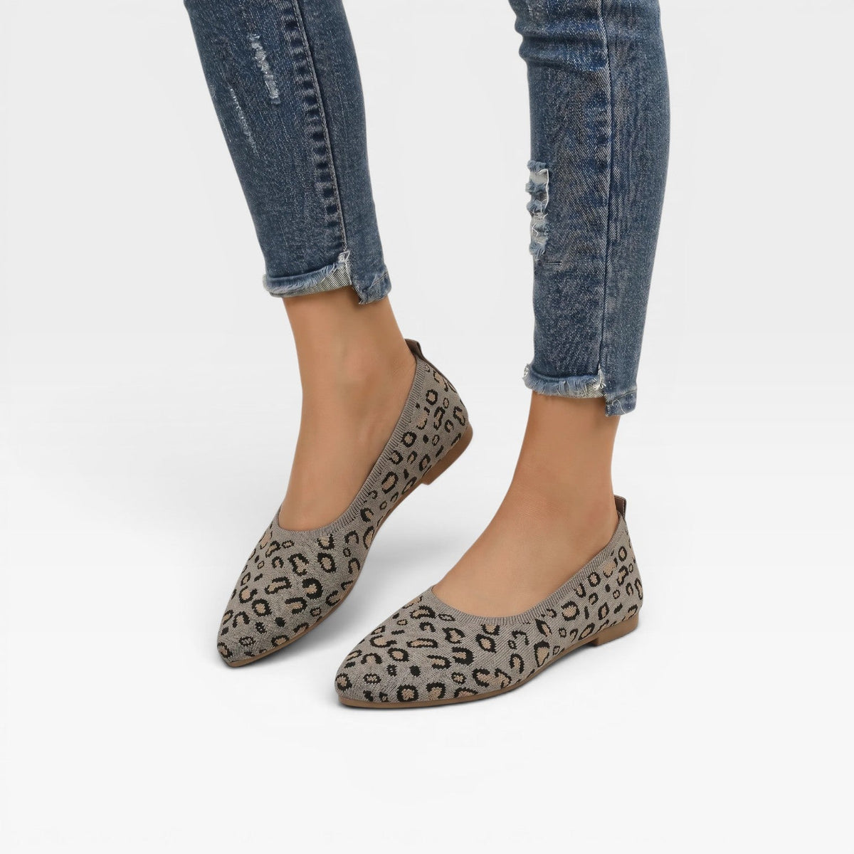 Women's Leopard Print Knit Ballet Flats – Pointed Toe Slip On Comfort Shoes