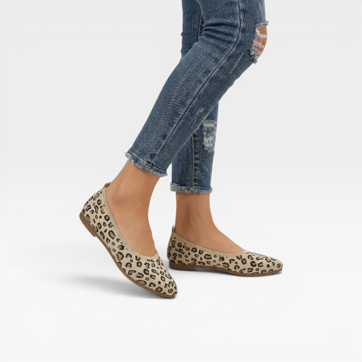 Women's Leopard Print Knit Ballet Flats – Pointed Toe Slip On Comfort Shoes