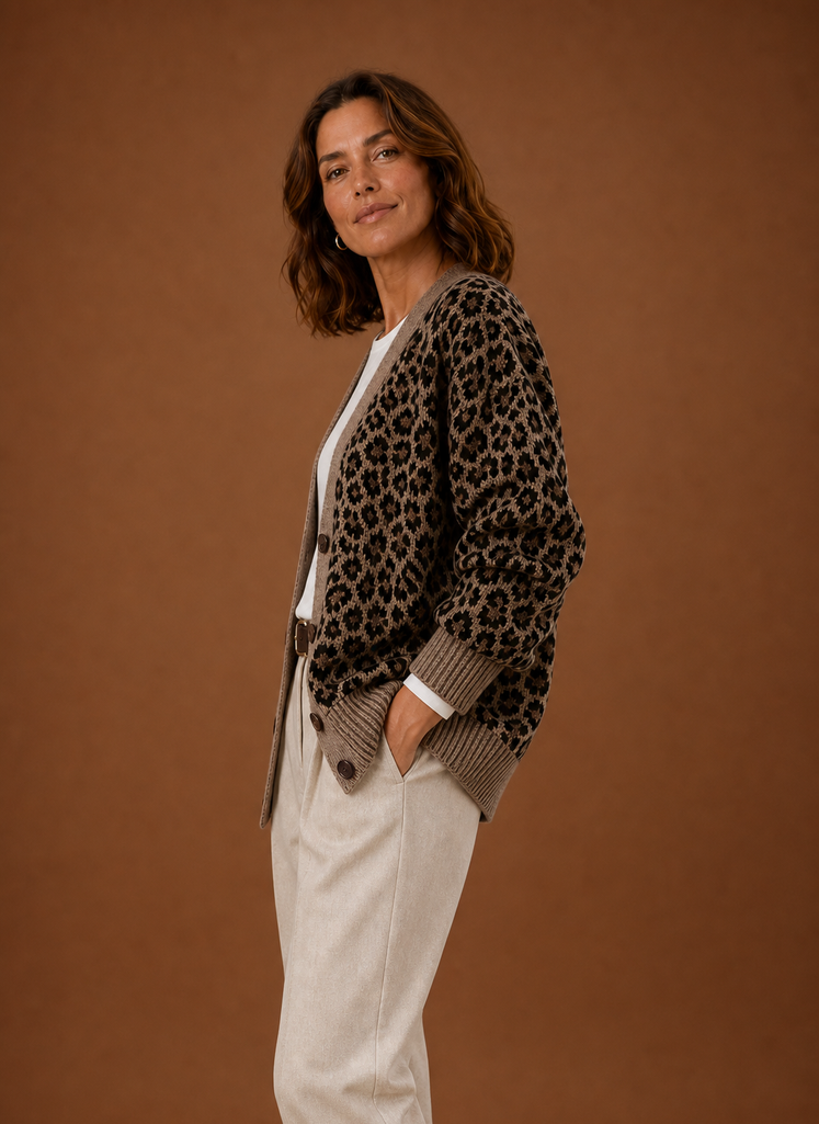 Women's Knit Cardigan - Leopard Long-Sleeve Sweater | Areleon